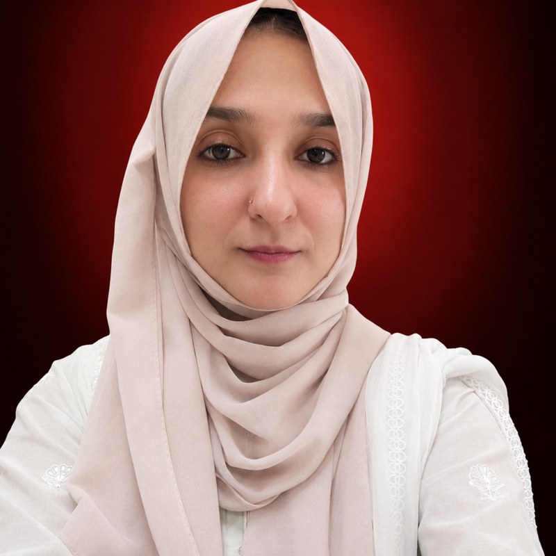 Dr Aqsa Arif